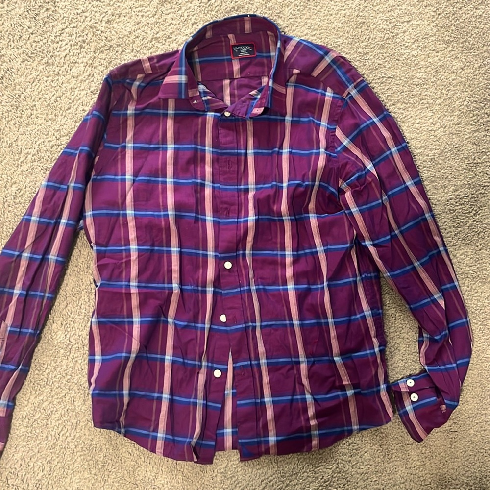 untuckit large button up shirt. Worn only one time and in excellent condition.